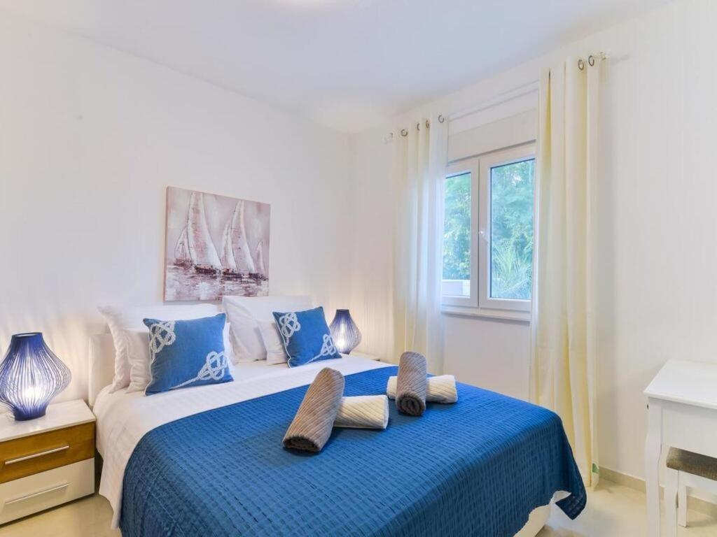 Apartmani Velic Vir Exterior photo